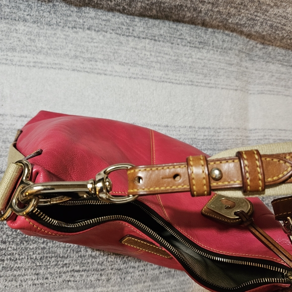 Dooney & Bourke Vibrant Pink Leather Shoulder Bag - Picture 12 of 16
